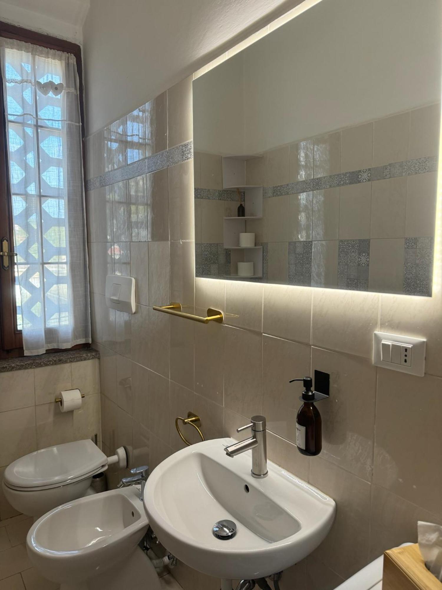 דירות לה ספציה Zenzone House מראה חיצוני תמונה